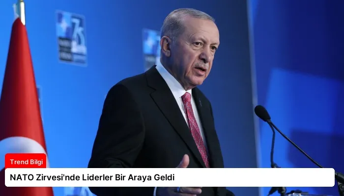 NATO Zirvesi’nde Liderler Bir Araya Geldi